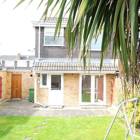 Bee Stays - Maliston House Great Sankey Exterior foto